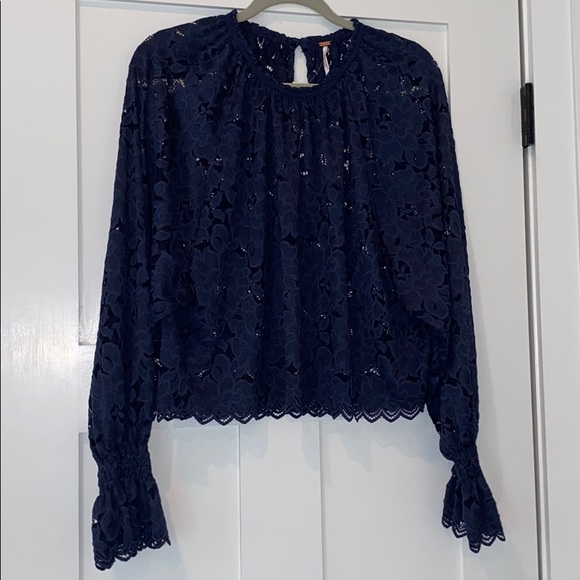 ❤️Free People Olivia Lace Tee Shirt in Blue XS - Picture 6 of 11